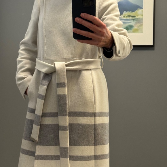 Ted Baker wool blend wrap coat, size 5 (8-10 US) - Picture 4 of 6